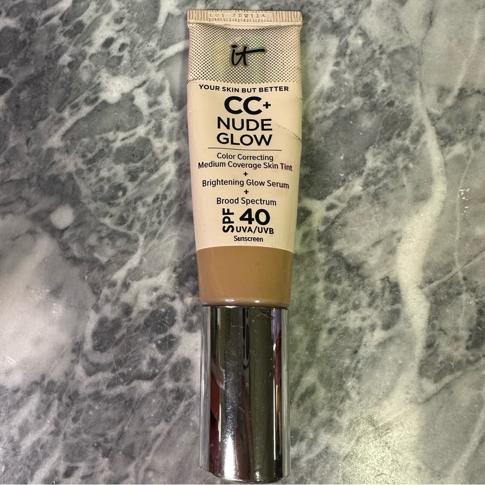 It Cosmetics CC Nude Glow Neutral Tan